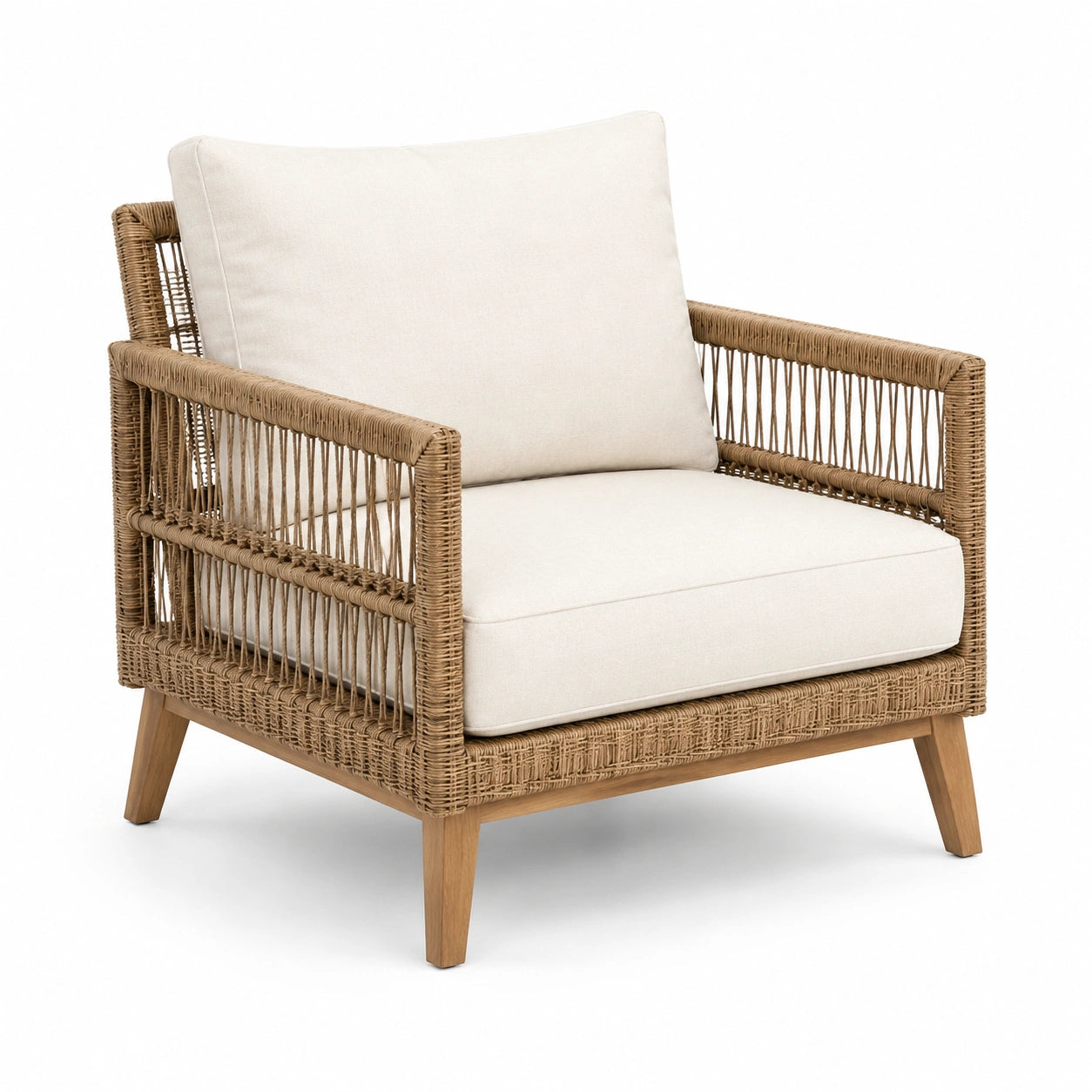 Poltrona da esterno in rattan con cuscini beige